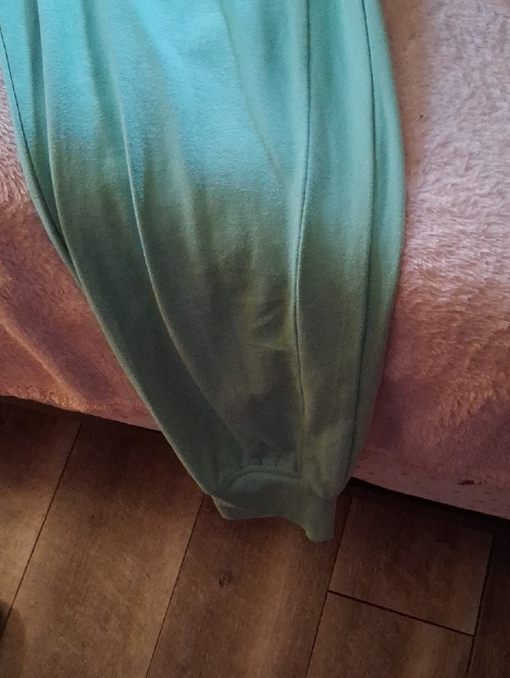 Serra Womens Scrub SetOcean Sea - Light Green/Blue - Picture 6 of 8